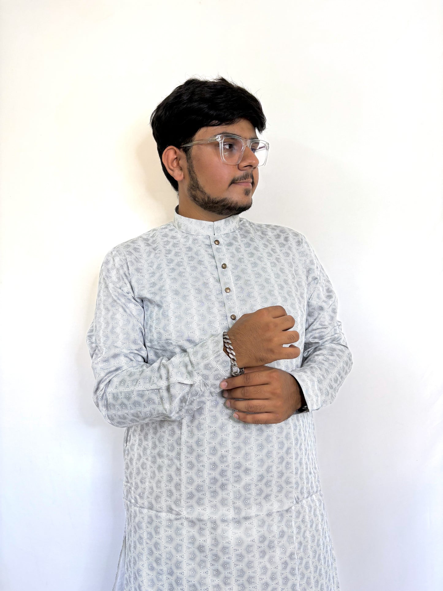 Side profile of black and white cotton kurta with bold digital geometric print – casual festive style