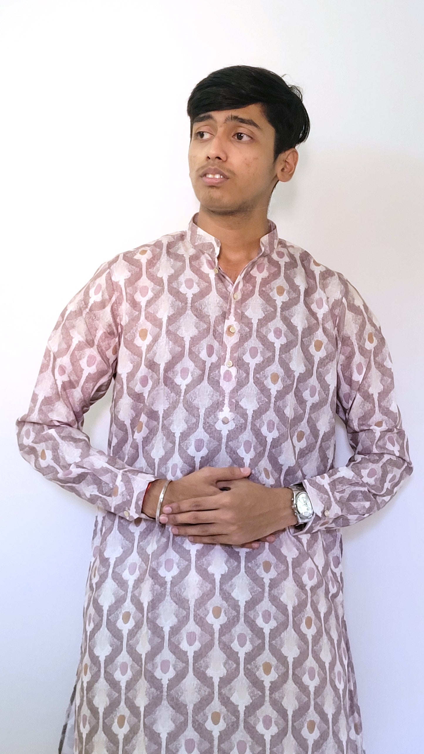 Right half-body view of men’s mauve and beige cotton kurta – soft festive wear with contemporary ethnic print